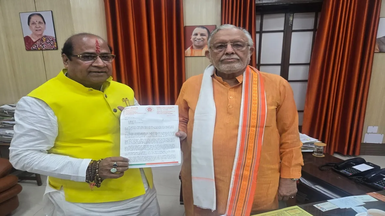 Kanpur News : GSVM मेडिकल कॉलेज में 2000 बेड के 3 आधुनिक अस्पताल बनाने की मांग, विधायक सुरेंद्र मैथानी ने मंत्री सुरेश खन्ना को सौंपा प्रस्ताव