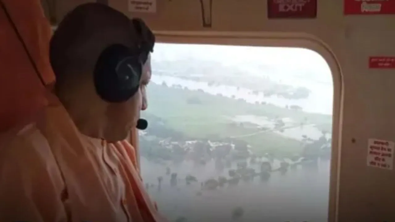 बलिया के बाढ़ प्रभवित इलाकों का हवाई सर्वेक्षण करेंगे CM योगी,  देखेंगे हालात, पीड़ितों को बांटेंगे राहत सामग्री'