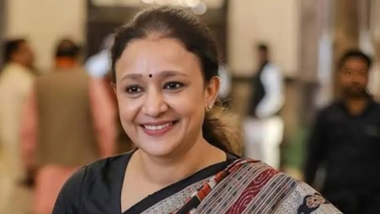 ‘डरी-सहमी पूर्ण बहुमत वाली BJP सदन नहीं चला पाई’, मोना का योगी सरकार पर बड़ा हमला