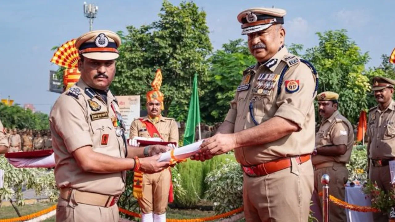 Bareilly News :  DIG अजय साहनी को तीसरी बार मिला राष्ट्रपति वीरता पदक, मेरठ एनकाउंटर में निभाई थी अहम भूमिका