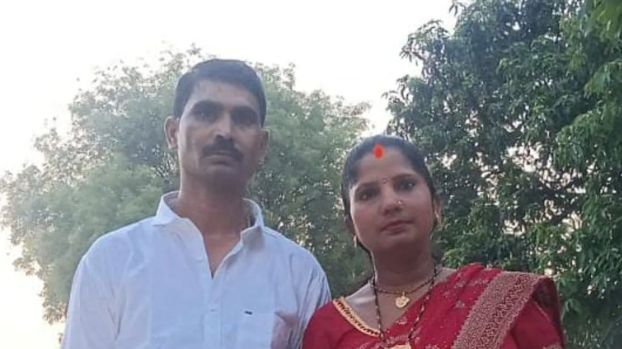  Sultanpur News:  एक साथ उठीं पति-पत्नी की अर्थियां, दो मासूम बेटों के सिर से उठा माता-पिता का साया गाँव में पसरा मातम 