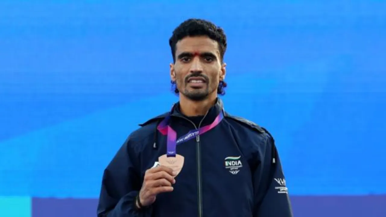 CWG 2026: गुलवीर सिंह ने रचा इतिहास, 5000 मीटर में ब्रॉन्ज के साथ बनाया अनोखा रिकॉर्ड; भारत के लिए पहली बार हुआ ऐसा