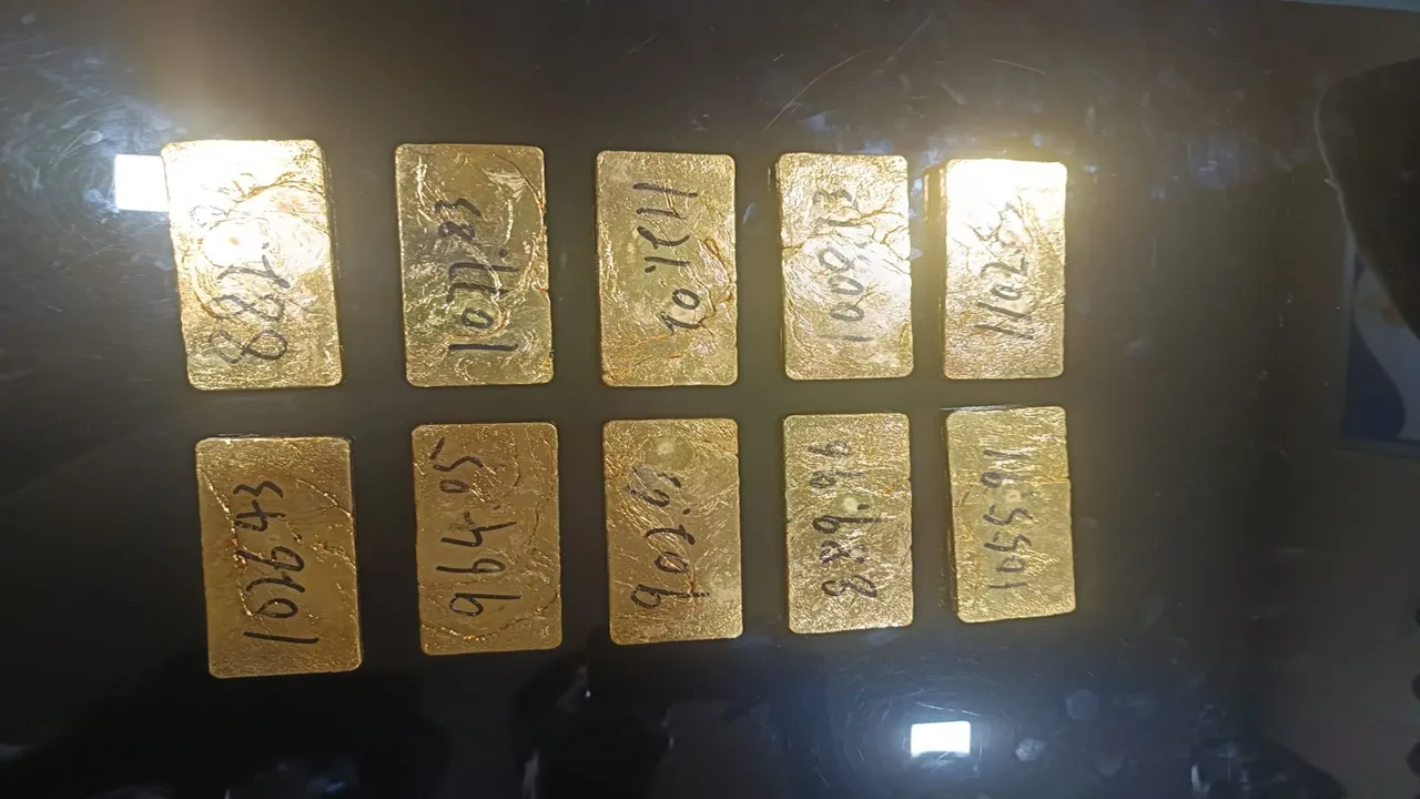 Kannauj Gold Smuggling : थानाध्यक्ष की गाड़ी में कार ने मारी टक्कर, 16 करोड़ सोना बरामद, दो लोग गिरफ्तार