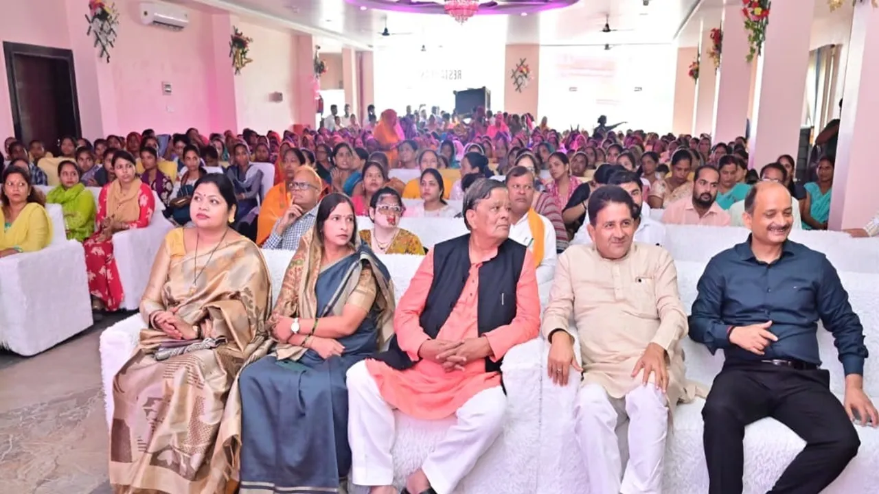 Kannaauj News : चीनी के दामों पर घिरे राज्यमंत्री  कैलाश सिंह! बोले- ‘इस बारे में मुझे जानकारी नहीं’, देखें वीडियो