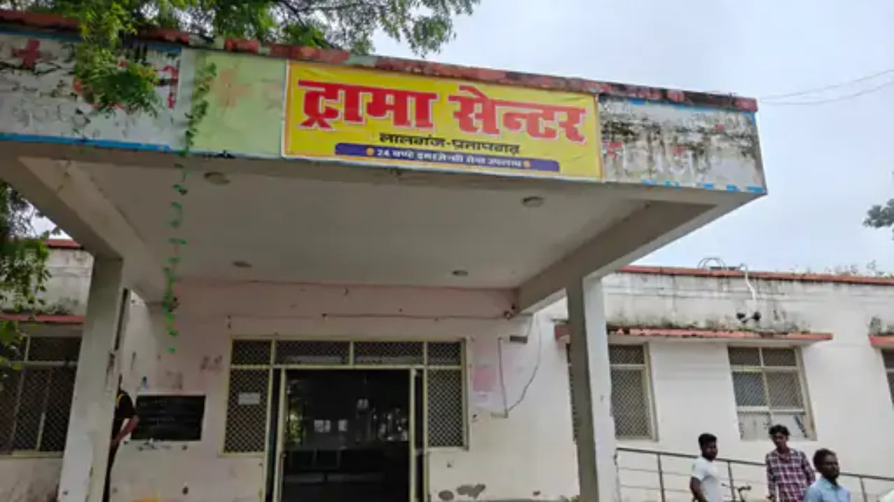 SDM की बेटी को लगा एक्सपायरी पैरासिटामोल इंजेक्शन, प्रतापगढ़ में दो फार्मासिस्ट निलंबित