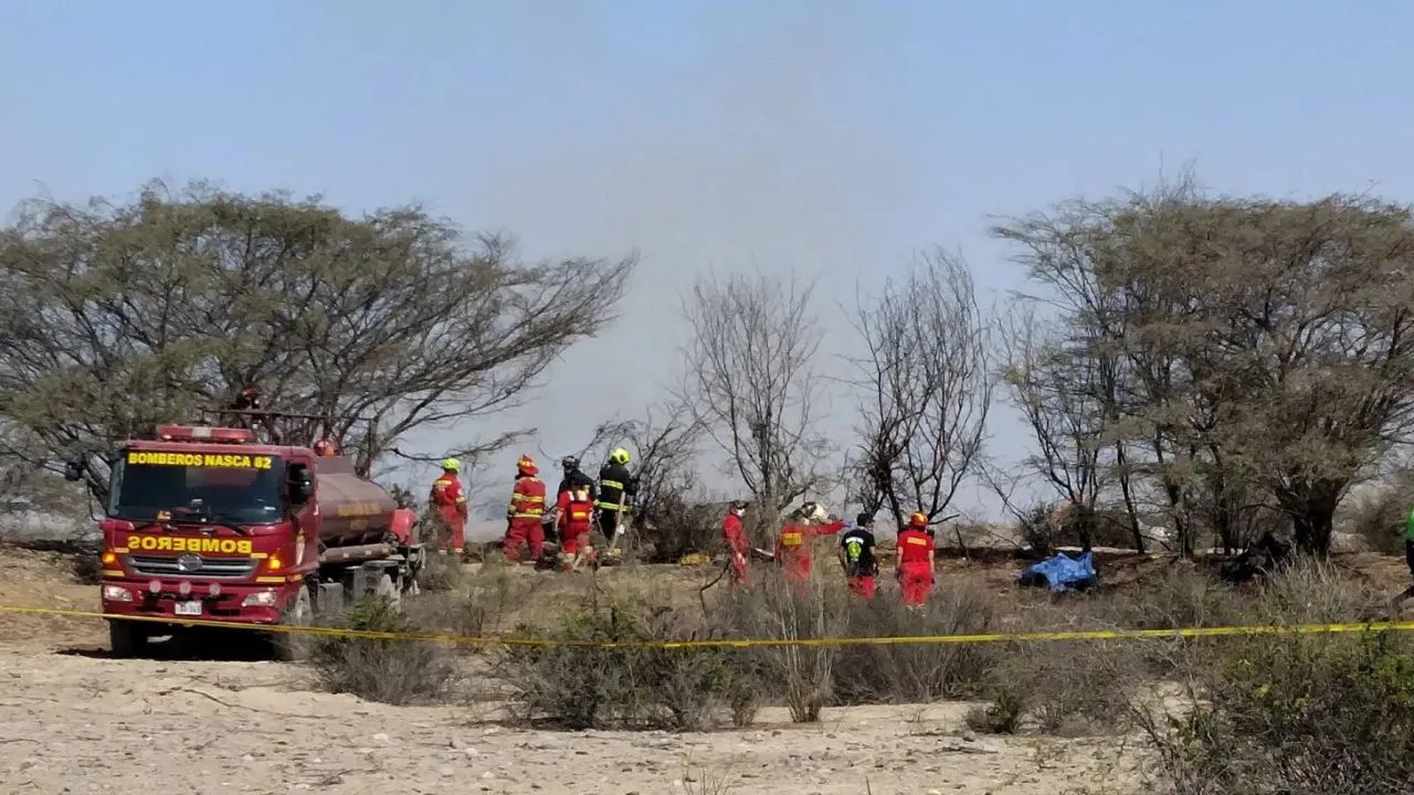 Major plane crash in Peru (1)