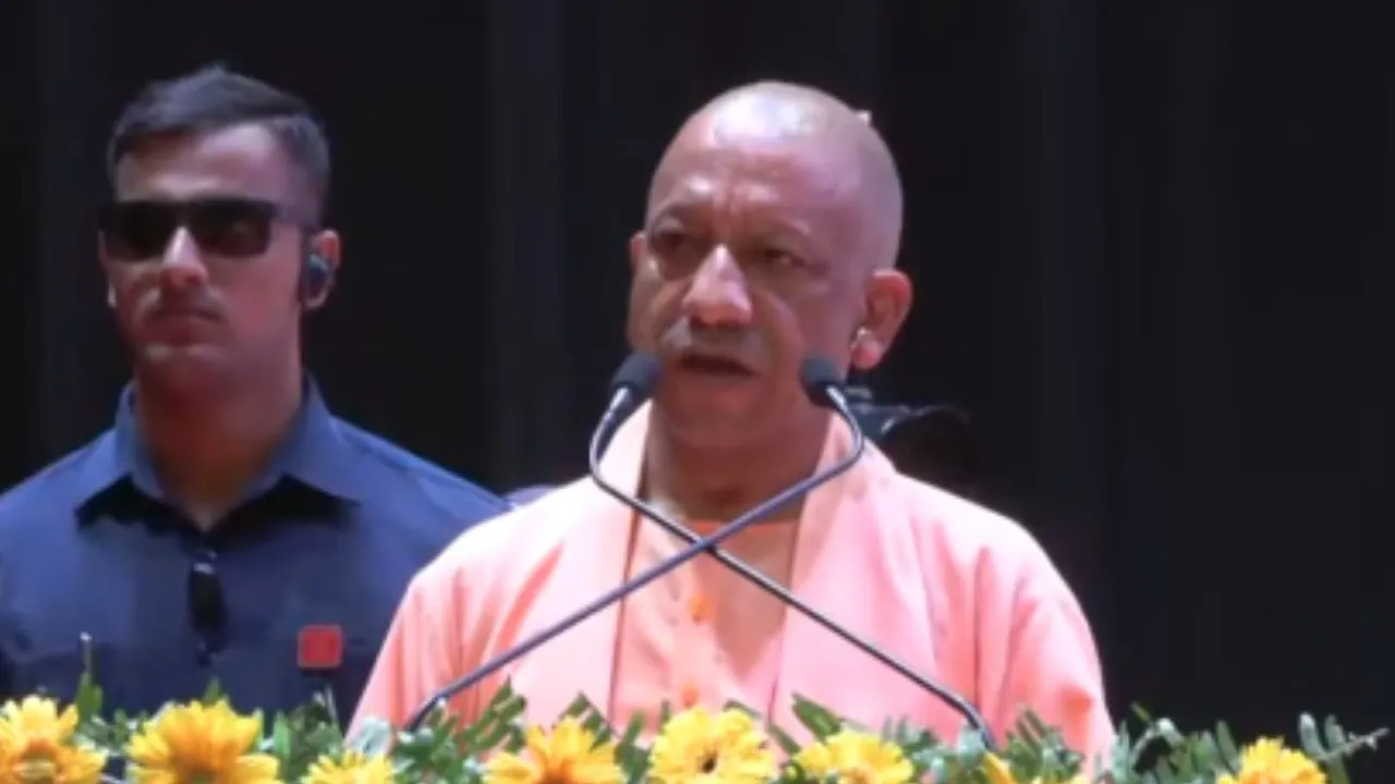 PRD जवानों पर उपहारों की बारिश करेंगे सीएम योगी, वर्दी भत्ते से कैशलेस इलाज तक कई सौगात