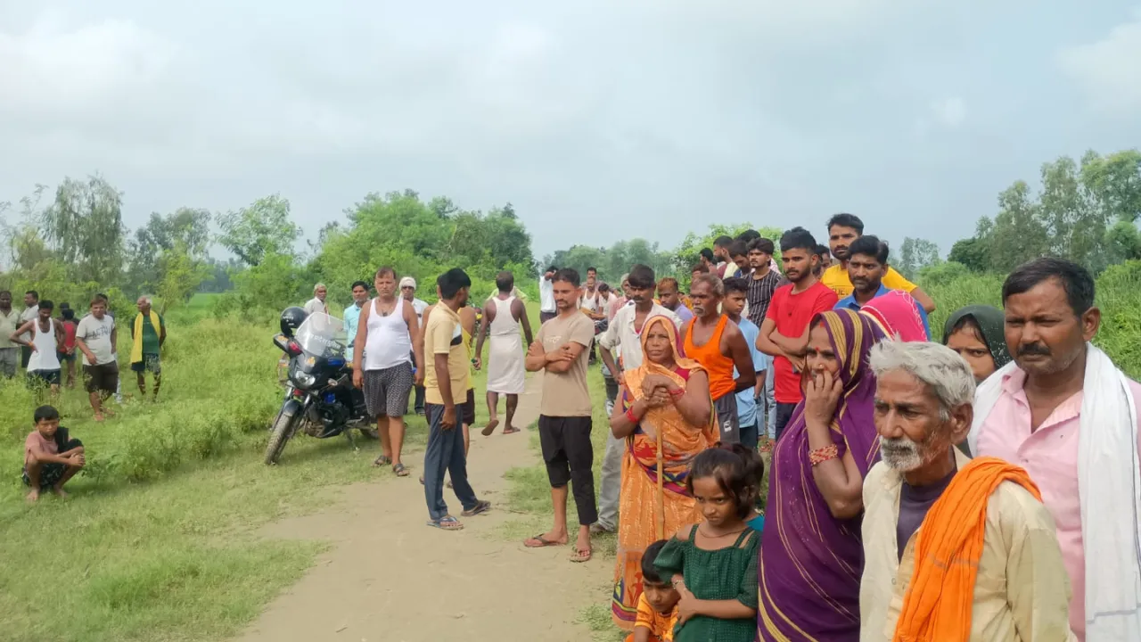 Rae Bareli Crime News: नहर किनारे झोपड़ी में बुजुर्ग की हत्या से सनसनी, खून से लथपथ मिला शव; सिर पर गंभीर चोट के निशान