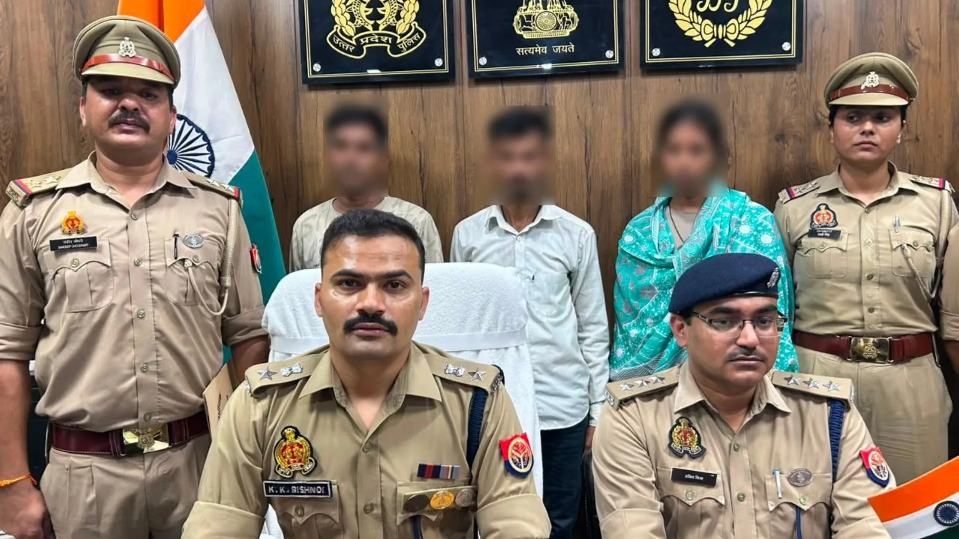 Sambhal News : संभल में एक रात की दुल्हन के काले कारनामें, कमरे में हिडन कैमरा, रिकॉर्डिंग से करती थी ब्लैकमेल 