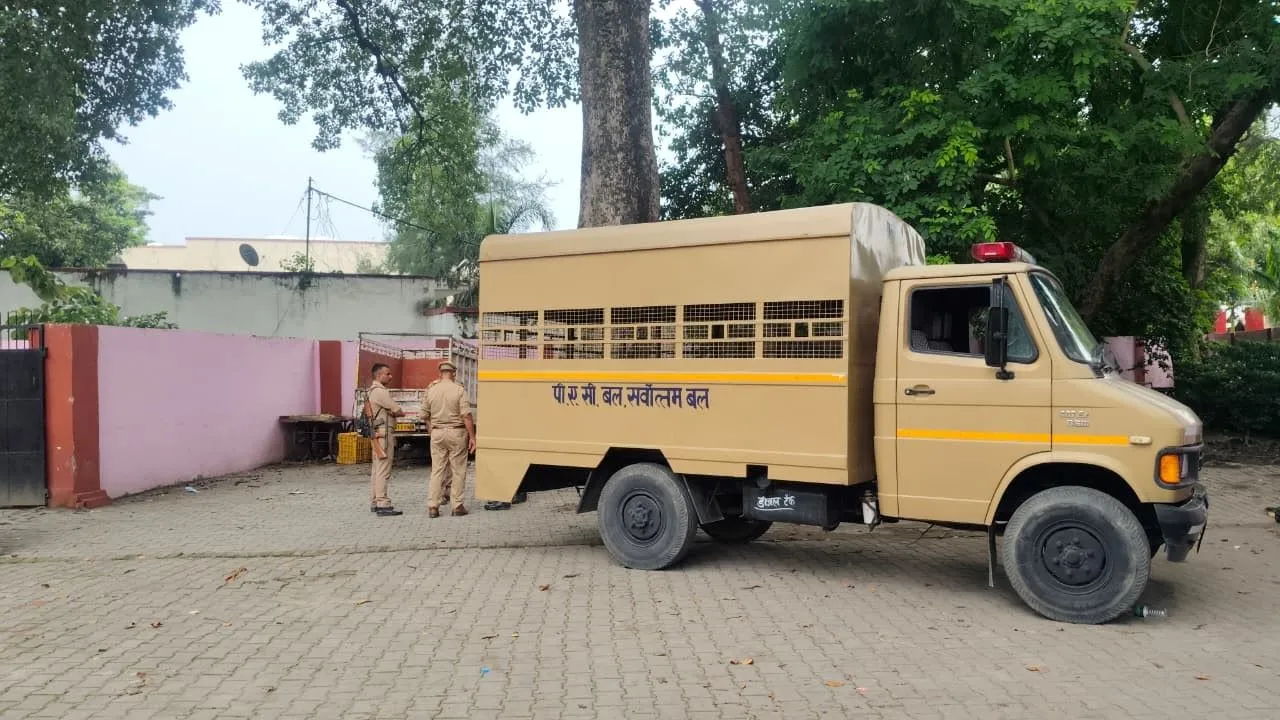  बाराबंकी : कर्ज में डूबे पीएसी जवान ने फांसी लगा दी जान  