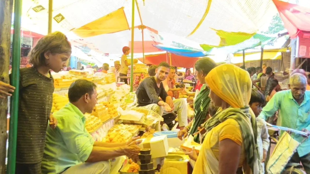 सीतापुर मिठाई की दुकान एक