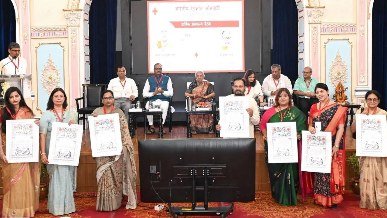 श्रावस्ती में रेडक्रास का सदस्यता अभियान: पैटर्न सदस्य बनने के लिए देने होंगे 25 हजार रुपये, सितंबर से शुरुआत