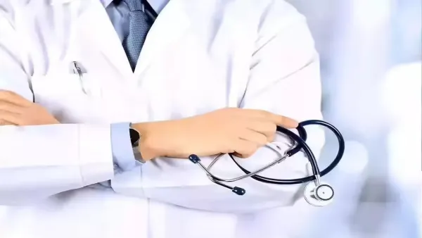 एमबीबीएस की फर्जी डिग्री लगाकर नौकरी करने वाले डॉक्टर अभिनव सिंह ने दिया इस्तीफा, ऐसे खुली भेद