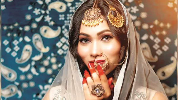 मॉडल आफ द वीक