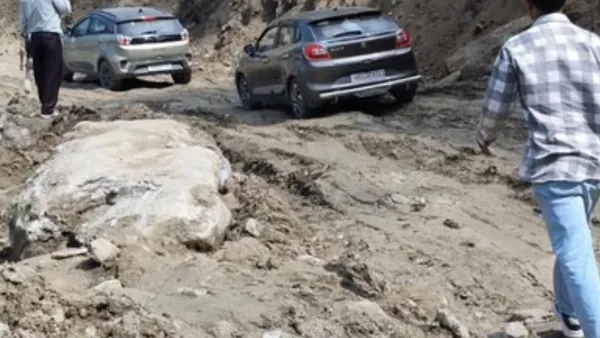 पूरी तरह से रहेगा बंद टनकपुर-चंपावत राष्ट्रीय राजमार्ग, चैड़ीकरण कार्य के चलते प्रशासन के निर्देश 