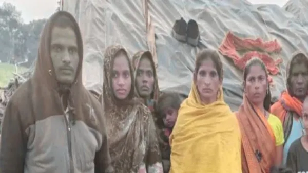 UP : बेघर घुमंतू परिवारों को हाईकोर्ट से बड़ी उम्मीद, अनदेखी करने पर कैसरगंज तहसीलदार पर 50 हजार का जुर्माना