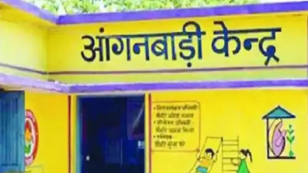 अम्बेडकरनगर : आंगनबाड़ी केंद्रो पर संचालित योजनाओं की समीक्षा