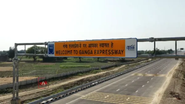 Ganga Expressway :  ग्रामीणों में जश्न का माहौल, औद्योगिक गलियारे से चमकेगी 12 जिलों की किस्मत, दूरी कम होने से जगी विकास की उम्मीद