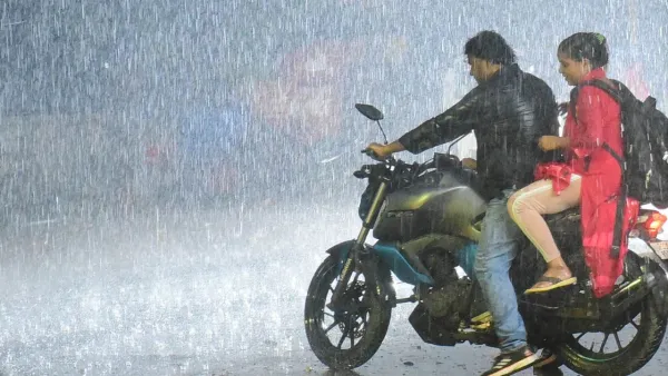 UP Weather Update : बरेली-सहारनपुर में झमाझम बारिश,  लखनऊ में छाए बादल, मौसम विभाग का सभी 75 जिलों में अलर्ट 
