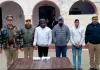 <span class="t-red">Amethi News: </span>रिटायर्ड रेलवे कर्मचारी से 19 लाख के साइबर ठगों को पुलिस ने किया गिरफ्तार, दो आरोपी फरार 