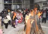 Lohri festival: बाराबंकी में धूमधाम से मना लोहड़ी पर्व, भांगड़ा, गिद्दा पर झूमे लोग