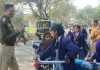 <span class="t-red"> इंस्पेक्टर ने छात्राओं से सीधे संवाद कर दिया सुरक्षा का भरोसा, </span>बोले- पुलिस हर कदम उनके साथ