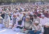 कश्मीर में उत्साह-उमंग के साथ मनाई गई ईद, जामा मस्जिद में नमाज की नहीं दी गई अनुमति