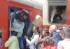 <span class="t-red">Bareilly:</span> होली स्पेशल ट्रेनें नाकाफी...शौचालय में सफर करने को मजबूर यात्री