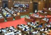 <span class="t-red">UP Assembly Special Session :</span> महिला आरक्षण पर यूपी विधानसभा में हंगामा, सत्ता पक्ष-विपक्ष आमने-सामने 