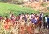 कौशांबी में दर्दनाक हादसा : खुदाई करते समय ढहा मिट्टी का टीला, मां-बेटी समेत तीन की मौत, परिजनों में कोहराम