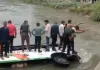 <span class="t-red">कानपुर में दहला देने वाला हादसा: </span>डंपर से टकराई बस, रेलिंग तोड़ नहर में समाई, 19 जिंदगियां बाल-बाल बचीं