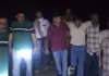   <span class="t-red">बाराबंकी में देवा लूटकांड: </span> पुलिस मुठभेड़ में दो बदमाश गिरफ्तार, पैर में गोली लगने के बाद दबोचे गए