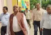 <span class="t-red">कानपुर के उर्सला अस्पताल में DM के औचक निरीक्षण से हड़कंप, </span>डॉक्टरों की गैरमौजूदगी पर कार्रवाई के निर्देश