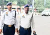 <span class="t-red">सड़क हादसे में घायल युवती के लिए 'देवदूत' बने ट्रैफिक पुलिसकर्मी, </span>तत्परता से बचाई जान