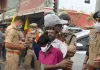 <span class="t-red">प्रयागराज कारोबारी परिवार की हत्या मामले में बड़ा खुलासा, </span> दोस्त के साथ मिलकर बेटे ने की माता-पिता समेत बहन की हत्या, पुलिस ने हथियार और गहने किये बरामद   