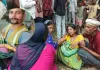 <span class="t-red">गोंडा : </span> बेंगलुरु से घर लौट रहे मजदूर का झाड़ियों में लटका मिला शव, परिजनों ने जताई हत्या की आशंका