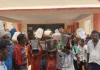 <span class="t-red">बूंद-बूंद पानी को तरसते पहाड़ी वासी, </span> चित्रकूट में खाली बाल्टी- डिब्बे के साथ ग्रामीणों ने किया धरना, लोग बोले, पानी दो-पानी