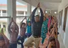 योगाभ्यास और पौधरोपण से दिया स्वास्थ्य व पर्यावरण संरक्षण का संदेश, बच्चों ने लिया पौधों की देखभाल का संकल्प