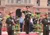 <span class="t-red">40 साल की शानदार सेवा...</span> विदाई के वक्त भावुक हुए जनरल उपेंद्र द्विवेदी, लेफ्टिनेंट जनरल धीरज सेठ ने संभाली कमान