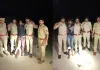 <span class="t-red">आजमगढ़ मुठभेड़:</span> 25-25 हजार के दो इनामी बदमाश गिरफ्तार, पुलिस एनकाउंटर में पैर में लगी गोली