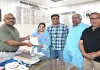 <span class="t-red">कानपुर में विधायक नसीम सोलंकी का आरोप:</span> विकास कार्यों में देरी कर खराब की जा रही छवि, डीएम को सौंपा ज्ञापनं