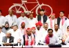<span class="t-red">जौहर यूनिवर्सिटी पर संसद से सड़क तक संग्राम :</span> सपा सांसद ने लोकसभा में उठाया मुद्दा; छात्रों का तीसरे दिन भी प्रदर्शन जारी