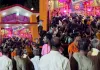 <span class="t-red">Barabanki Nag Devta Temple:</span> बाराबंकी के नाग देवता मंदिर में उमड़ा आस्था का सैलाब, दूध-चावल चढ़ाने के लिए लगी श्रद्धालुओं की लंबी कतारें