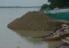 <span class="t-red">Kanpur News:</span> बारिश से रुका नमामि गंगे प्रोजेक्ट, गंगा का बढ़ा जलस्तर, 14 नालों की टैपिंग बंद