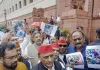 <span class="t-red">अखिलेश यादव का केंद्र सरकार पर तीखा हमला, </span>बोले- प्रदर्शनकारियों पर कार्रवाई हो रही, मंत्री पर क्यों नहीं?