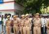 <span class="t-red">सीतापुर: </span>युवक की मौत के बाद एएसपी पर पिटाई कराने का आरोप, परिजनों ने एसपी से की कार्रवाई की मांग