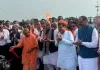 <span class="t-red">Lucknow-Kanpur Expressway:  </span> रक्षामंत्री राजनाथ सिंह, सीएम योगी और गडकरी ने 4,850 करोड़ की तीन परियोजनाओं का किया लोकार्पण-शिलान्यास