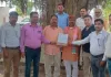 <span class="t-red">Balrampur News:  </span> शिक्षक महासंघ ने सांसद को सौंपा ज्ञापन, पुरानी पेंशन बहाली और टीईटी अनिवार्यता समाप्त करने की मांग