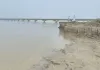 <span class="t-red">Barabanki News : </span> सरयू नदी का बढ़ता जलस्तर बना चिंता का कारण, खतरे के निशान के करीब पहुंचा पानी