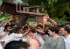 <span class="t-red">तीन घंटे का प्रदर्शन, सरकार का मान मनौव्वल : </span> राहुल-प्रियंका और अखिलेश की हिरासत से रिहाई तक… जानिये यह बड़ी बातें